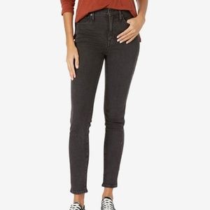 10'' High-Rise Skinny Jeans in Starkey Wash